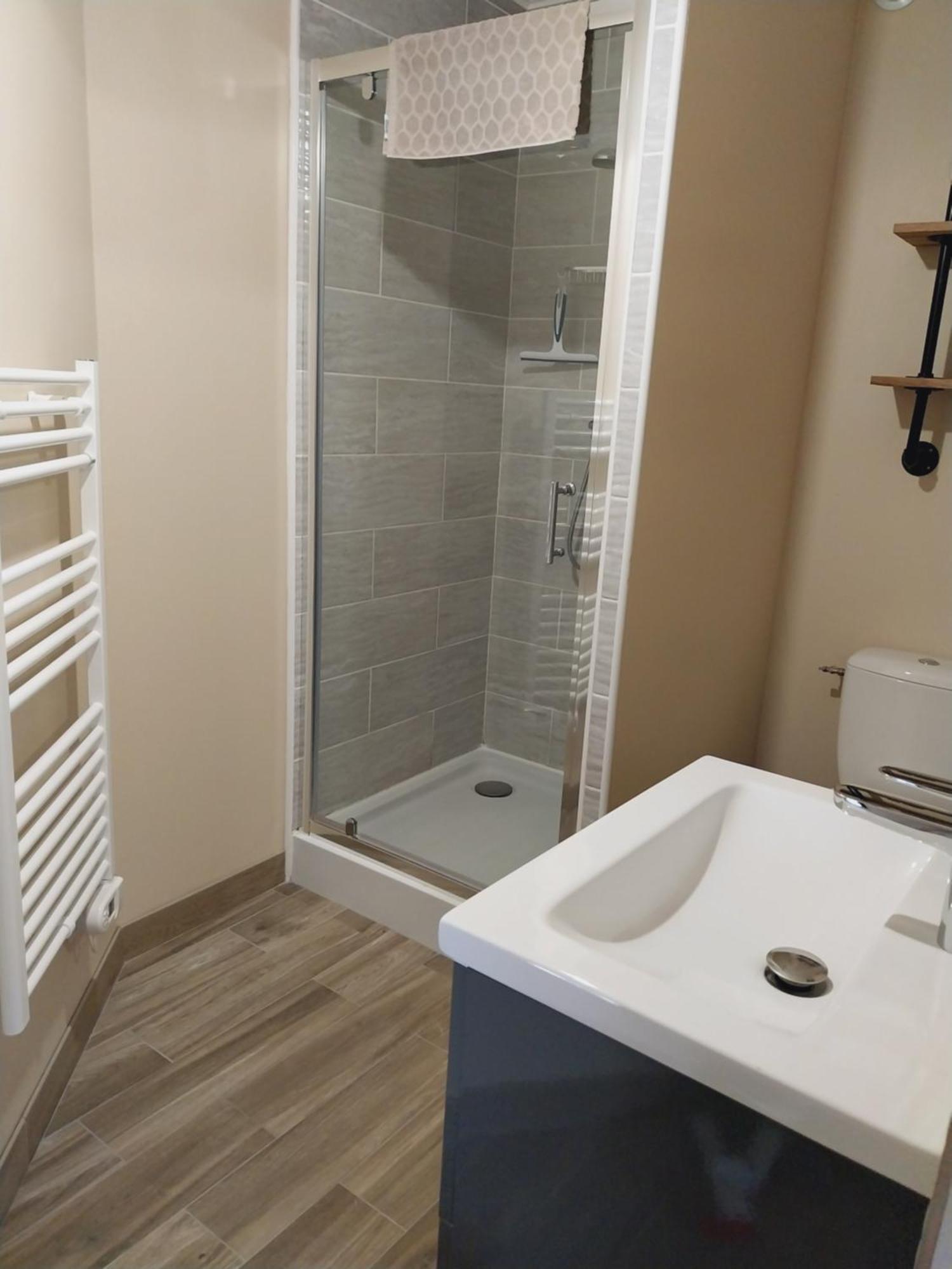 Superbe Grand Studio Tout Confort Avec Exterieur Poussan Екстериор снимка